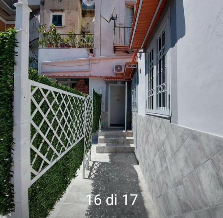 La Dimora Di Rosy Hotel Наполи Екстериор снимка