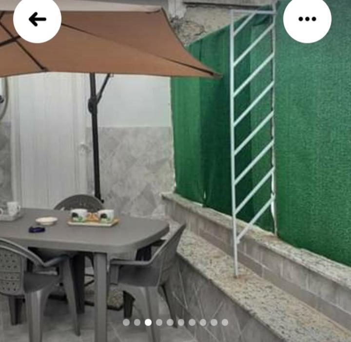 La Dimora Di Rosy Hotel Наполи Екстериор снимка