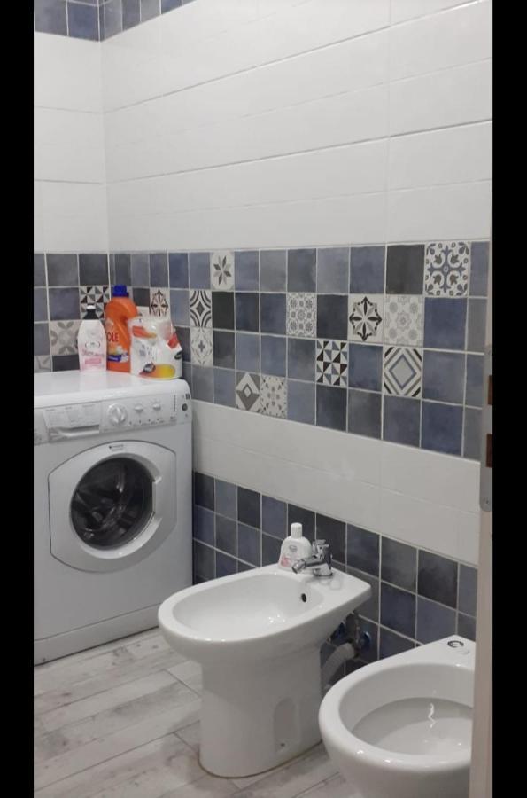 La Dimora Di Rosy Hotel Наполи Екстериор снимка