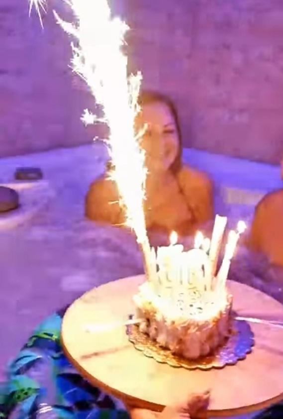 La Dimora Di Rosy Hotel Наполи Екстериор снимка