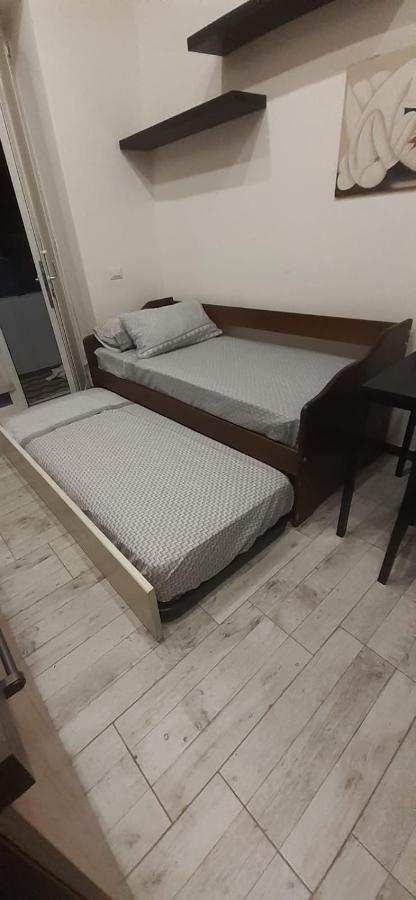 La Dimora Di Rosy Hotel Наполи Екстериор снимка