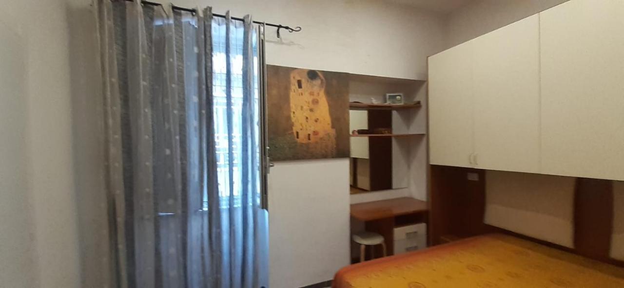 La Dimora Di Rosy Hotel Наполи Екстериор снимка