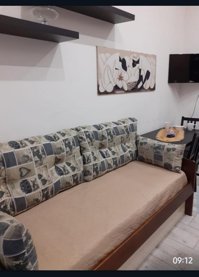 La Dimora Di Rosy Hotel Наполи Екстериор снимка