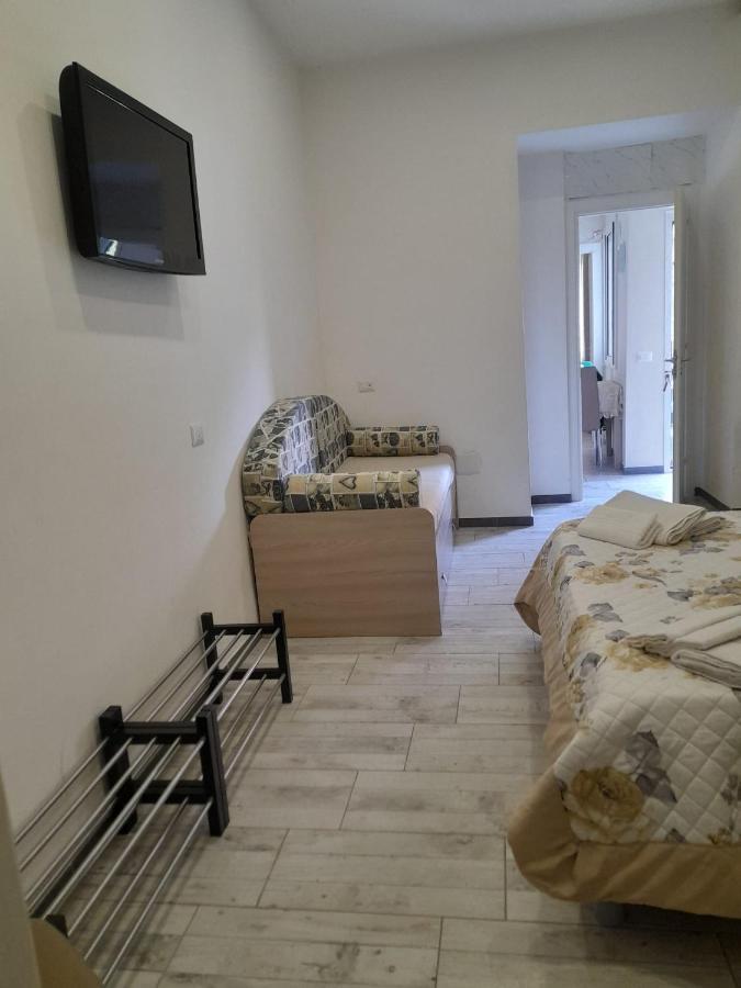 La Dimora Di Rosy Hotel Наполи Екстериор снимка