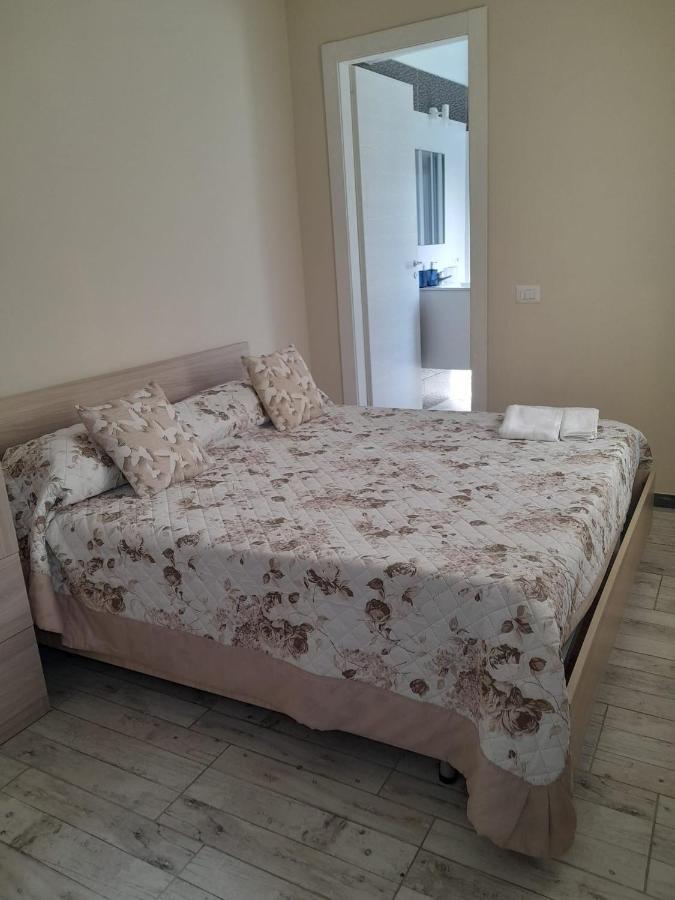 La Dimora Di Rosy Hotel Наполи Екстериор снимка