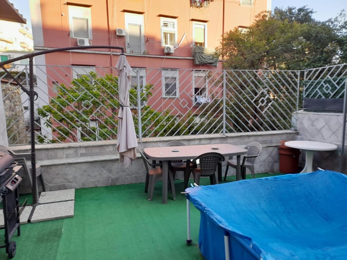 La Dimora Di Rosy Hotel Наполи Екстериор снимка